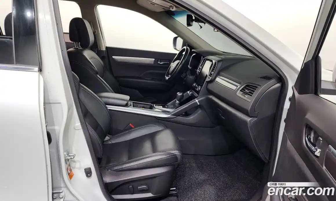 Renault QM6 2020 2.0 Автомат в Москве № 136757, фото 16