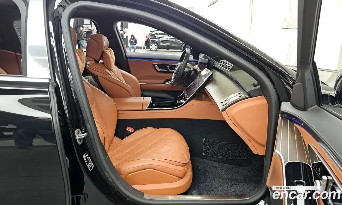 Mercedes-Benz S-Class 2023 6.0 Автомат в Москве № 136772, фото 19