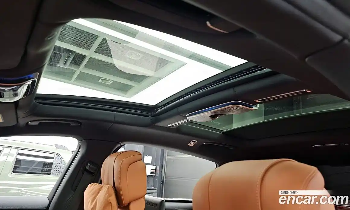 Mercedes-Benz S-Class 2023 6.0 Автомат в Москве № 136772, фото 4