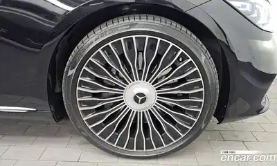 Mercedes-Benz S-Class 2023 6.0 Автомат в Москве № 136772, миниатюра 5