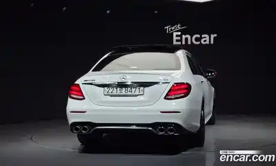 Mercedes-Benz E-Class 2019 3.0 Автомат в Москве № 137897, миниатюра 4