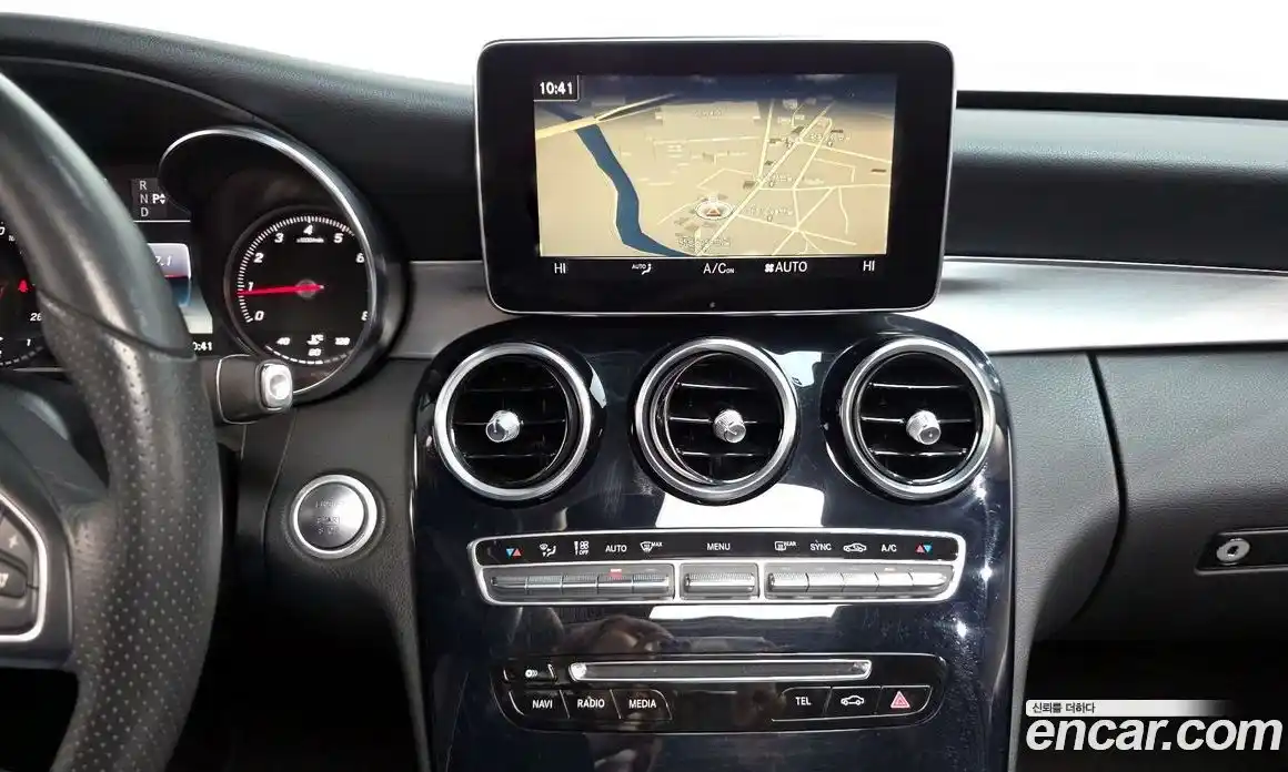 Mercedes-Benz C-Class 2017 2.0 Автомат в Москве № 137952, фото 14