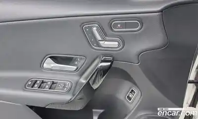 Mercedes-Benz A-Class 2020 2.0 Автомат в Москве № 139139, миниатюра 12