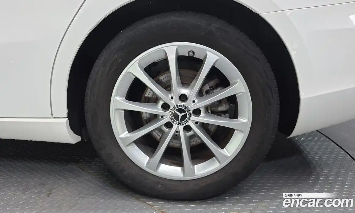 Mercedes-Benz A-Class 2020 2.0 Автомат в Москве № 139139, фото 5