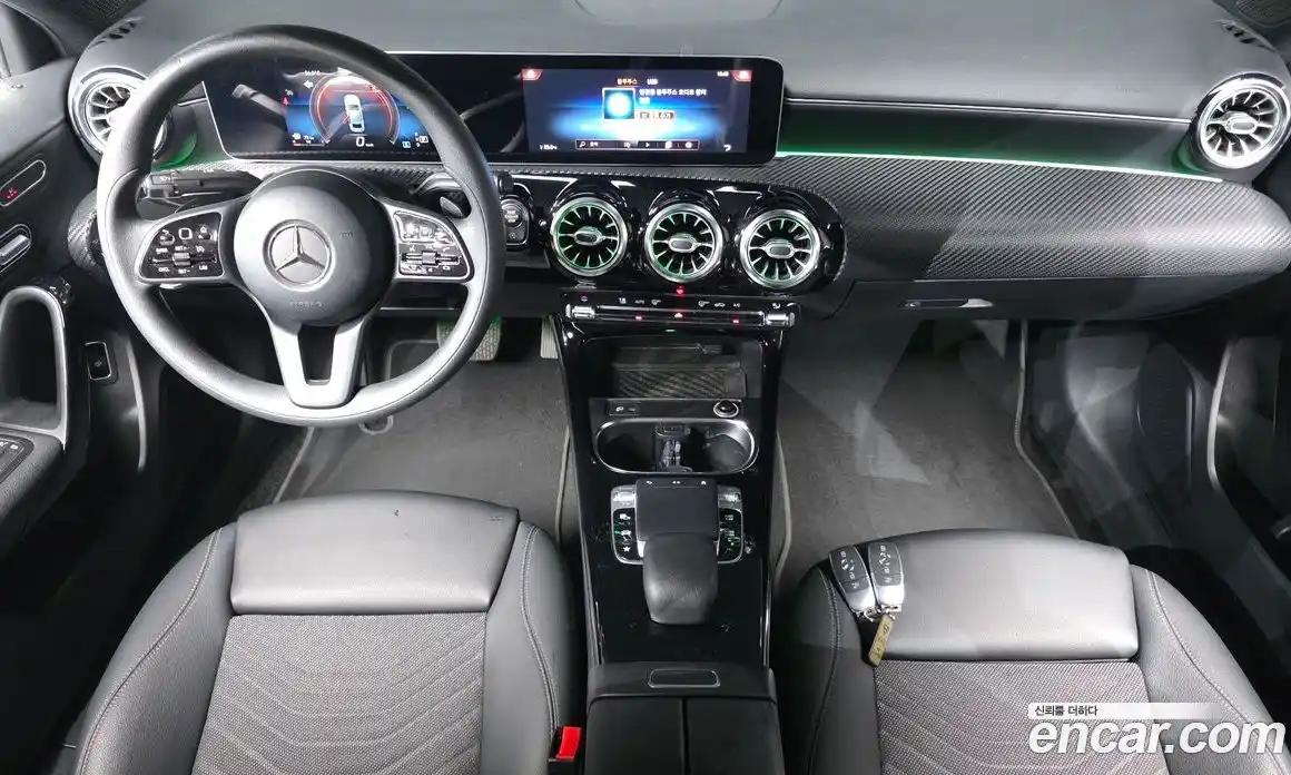 Mercedes-Benz A-Class 2020 2.0 Автомат в Москве № 139139, фото 7