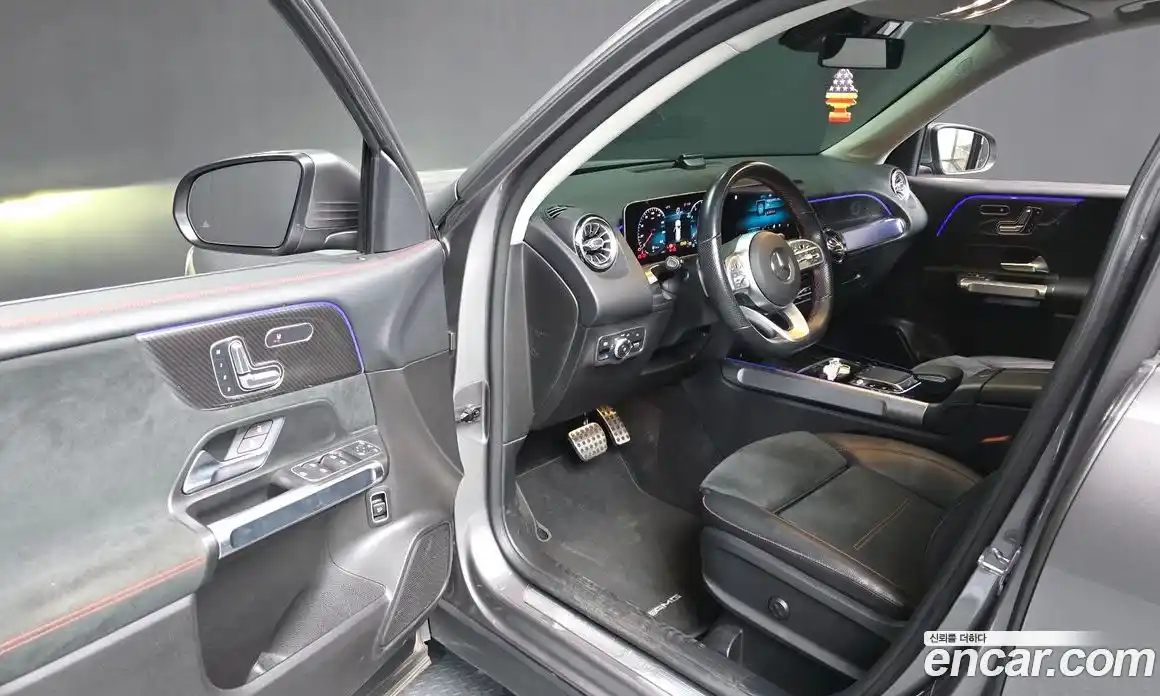 Mercedes-Benz GLB-Class 2020 2.0 Автомат в Москве № 139233, фото 10