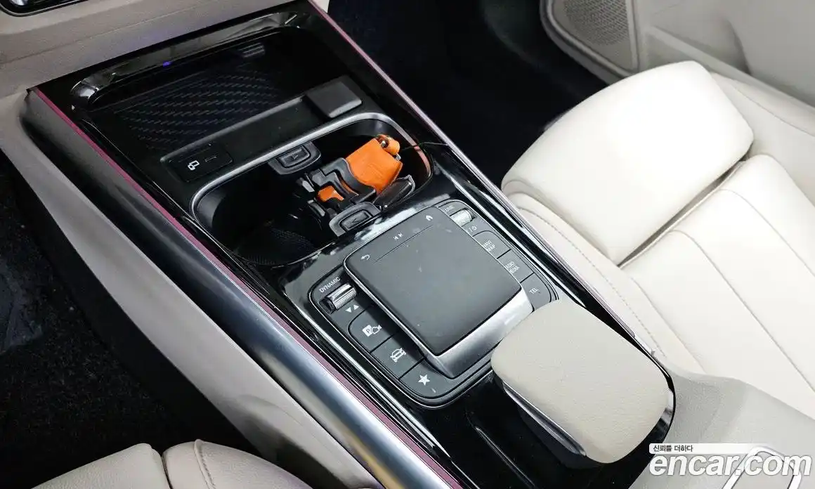 Mercedes-Benz GLA-Class 2021 2.0 Автомат в Москве № 140420, фото 18