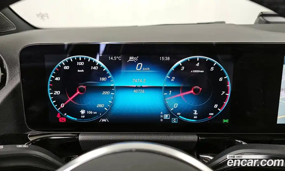 Mercedes-Benz GLA-Class 2021 2.0 Автомат в Москве № 140420, фото 20