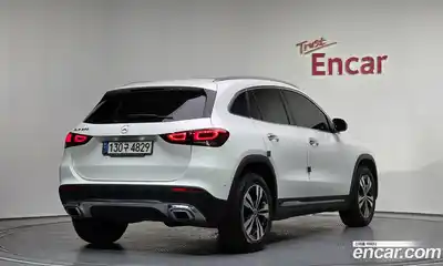 Mercedes-Benz GLA-Class 2021 2.0 Автомат в Москве № 140420, миниатюра 4