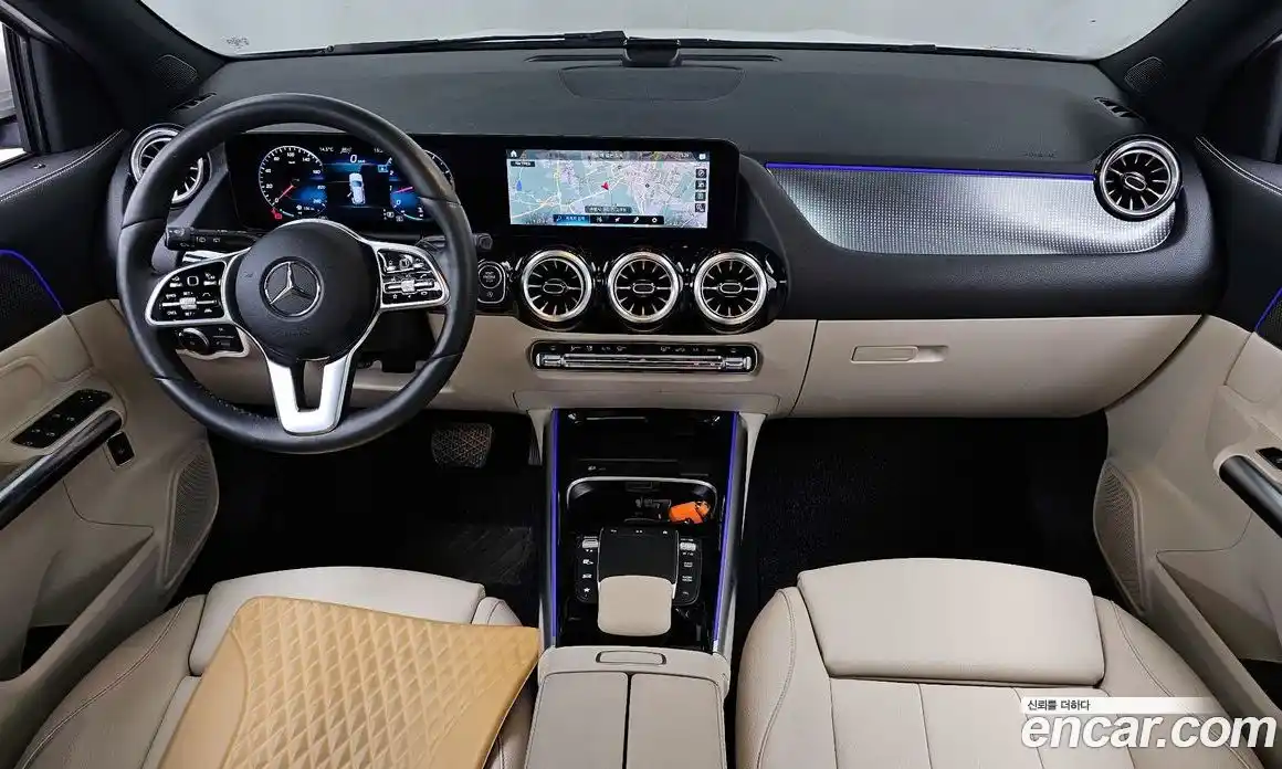 Mercedes-Benz GLA-Class 2021 2.0 Автомат в Москве № 140420, фото 9