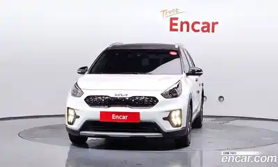 Kia Niro 2022 1.6 Автомат в Москве № 14170, миниатюра 12