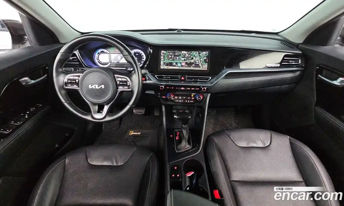 Kia Niro 2022 1.6 Автомат в Москве № 14170, фото 18