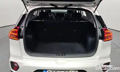 Kia Niro 2022 1.6 Автомат в Москве № 14170, миниатюра 3