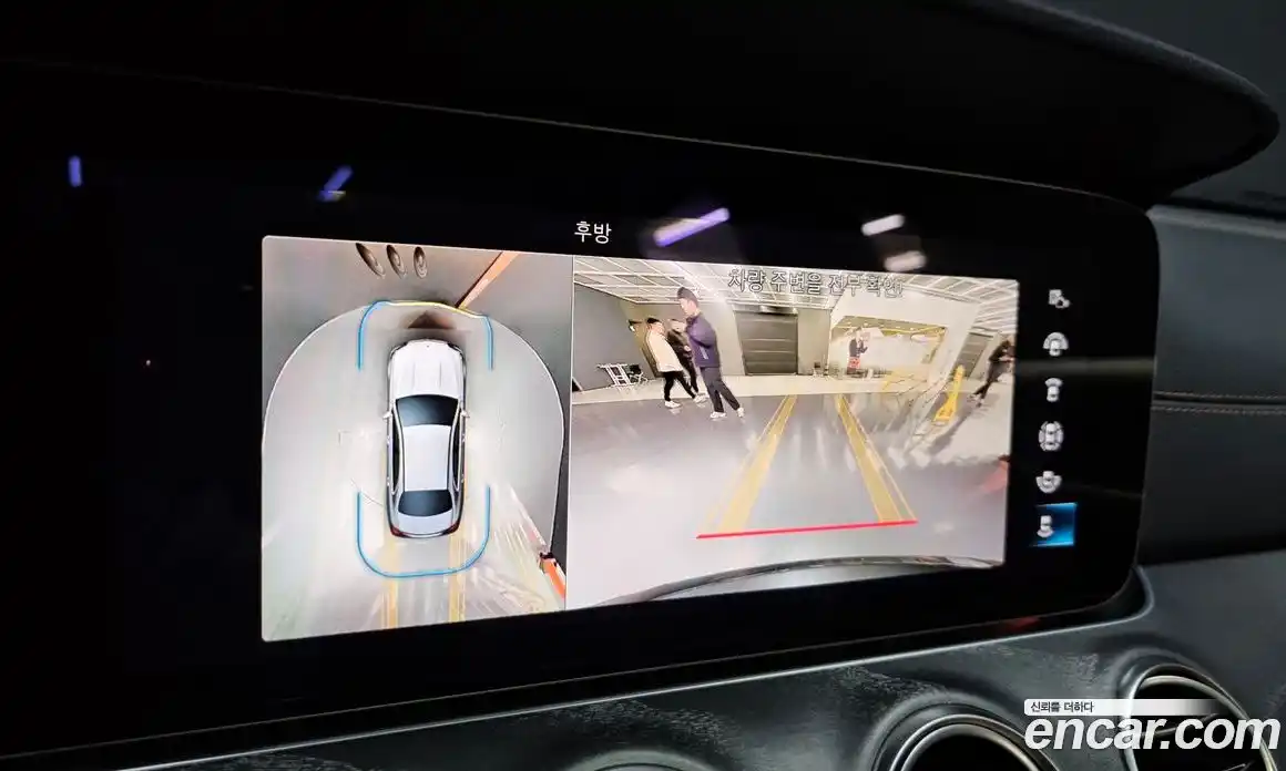 Mercedes-Benz E-Class 2021 2.0 Автомат в Москве № 142130, фото 15