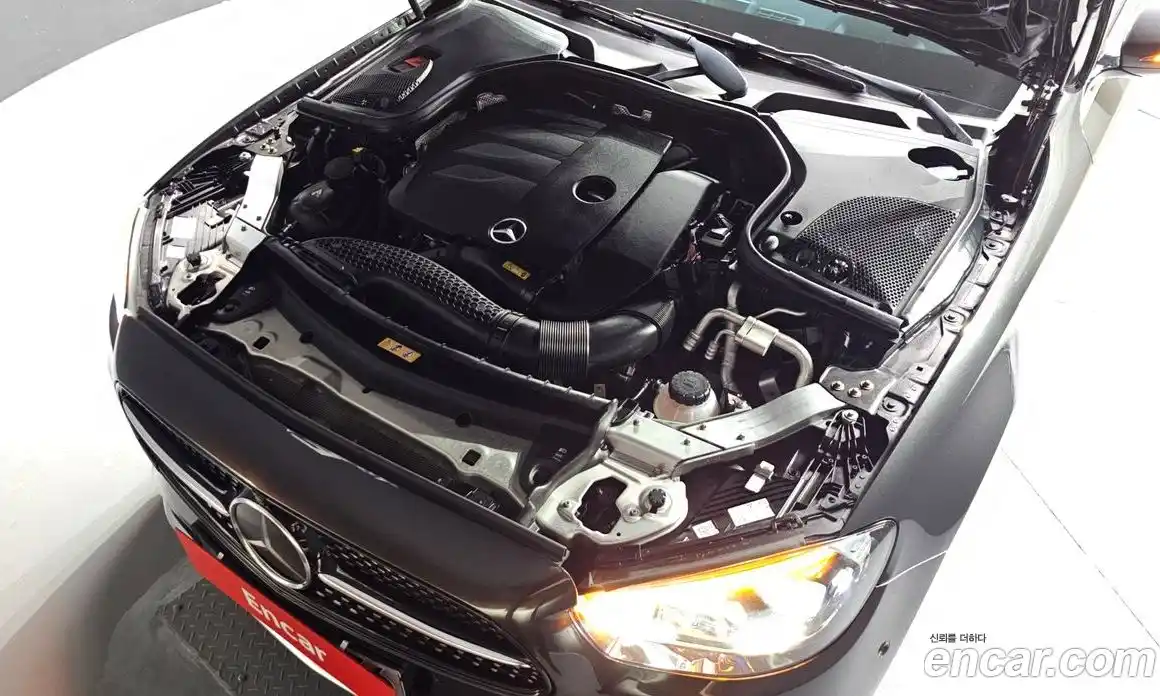 Mercedes-Benz E-Class 2021 2.0 Автомат в Москве № 142130, фото 6