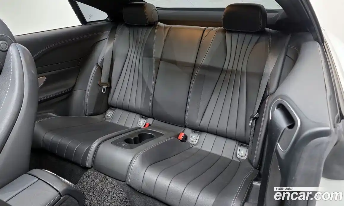 Mercedes-Benz E-Class 2022 2.0 Автомат в Москве № 142571, фото 12