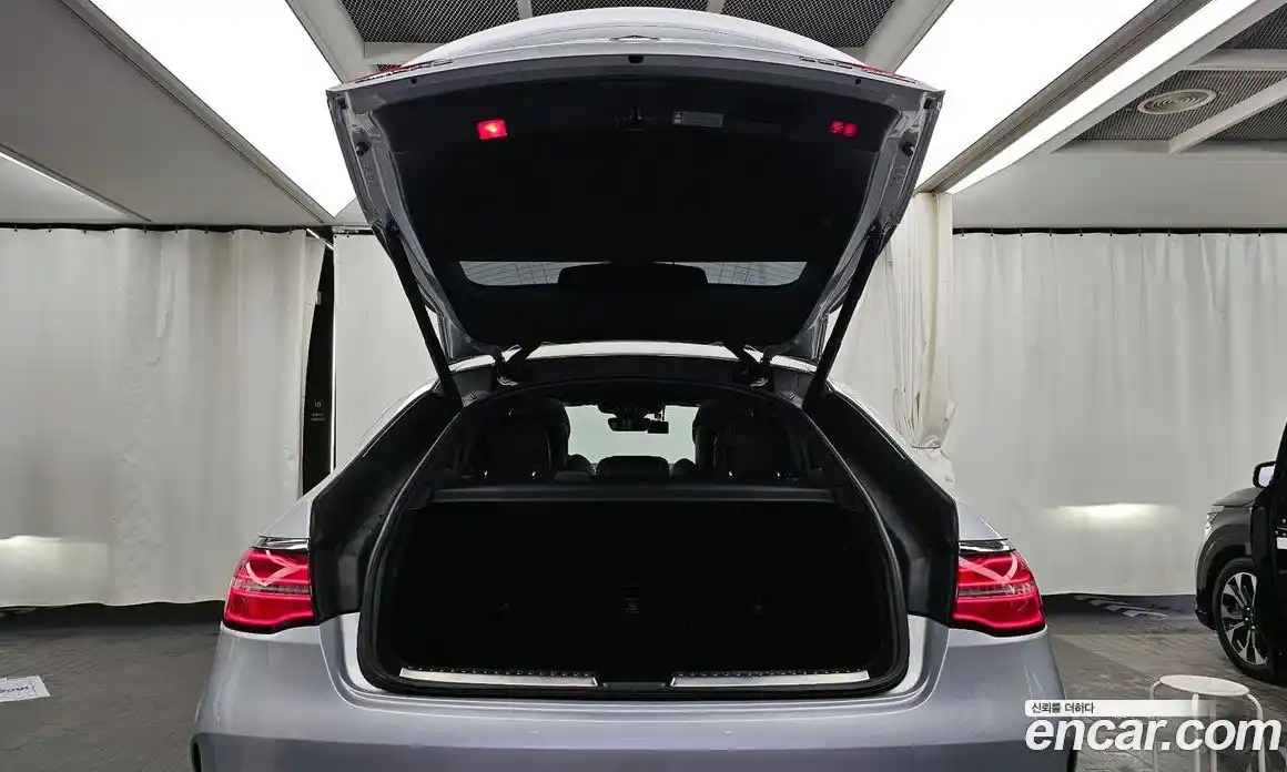 Mercedes-Benz GLE-Class 2017 5.5 Автомат в Москве № 143155, фото 12