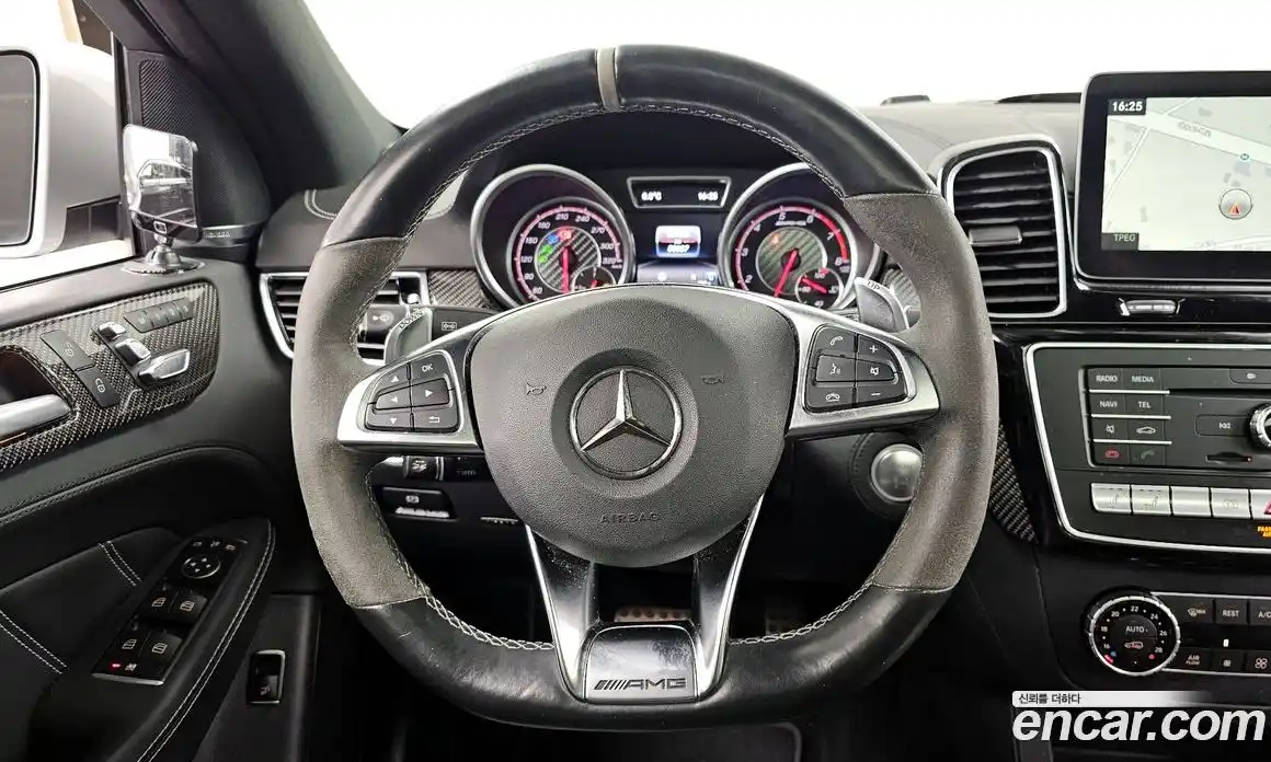 Mercedes-Benz GLE-Class 2017 5.5 Автомат в Москве № 143155, фото 13