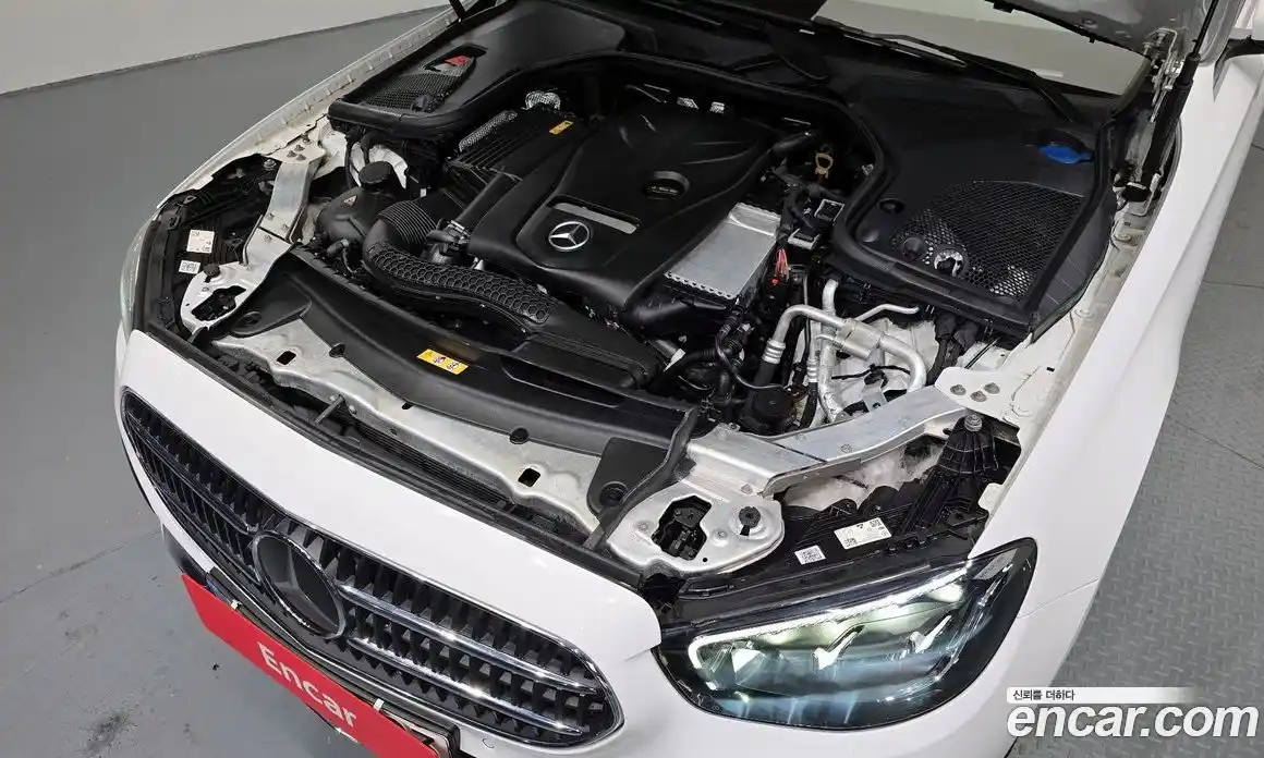 Mercedes-Benz E-Class 2021 2.0 Автомат в Москве № 143318, фото 15