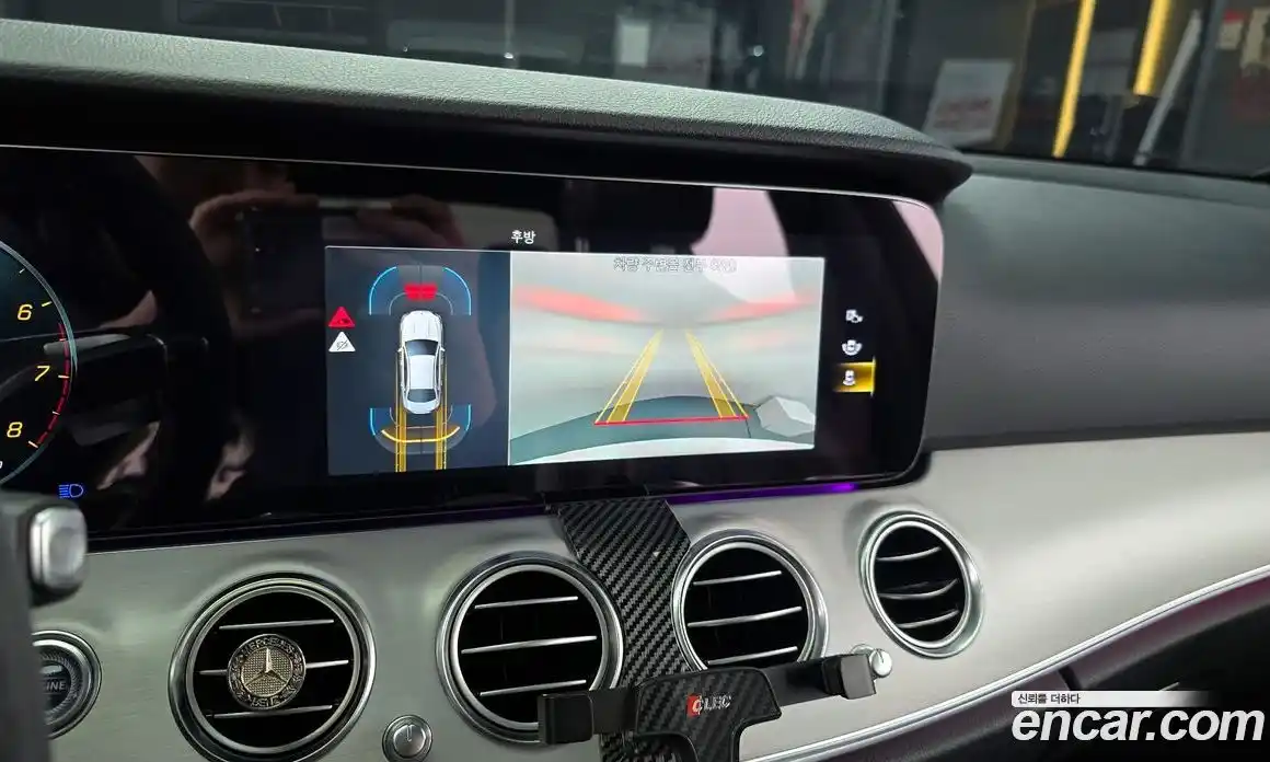 Mercedes-Benz E-Class 2021 2.0 Автомат в Москве № 143318, фото 4