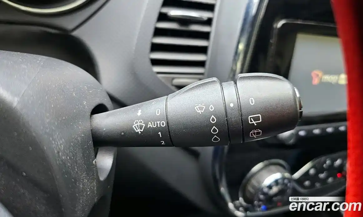 Renault QM3 2016 1.5 Автомат в Москве № 147099, фото 18