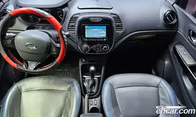 Renault QM3 2016 1.5 Автомат в Москве № 147099, миниатюра 5