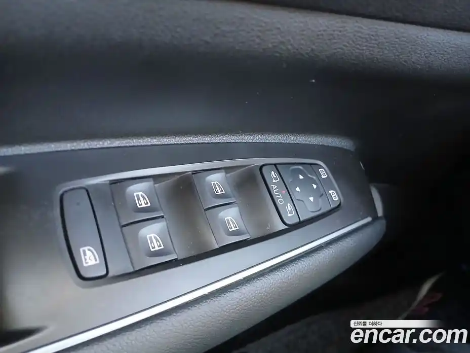 Renault QM6 2023 2.0 Автомат в Москве № 152021, фото 12