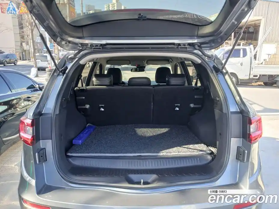 Renault QM6 2023 2.0 Автомат в Москве № 152021, фото 18