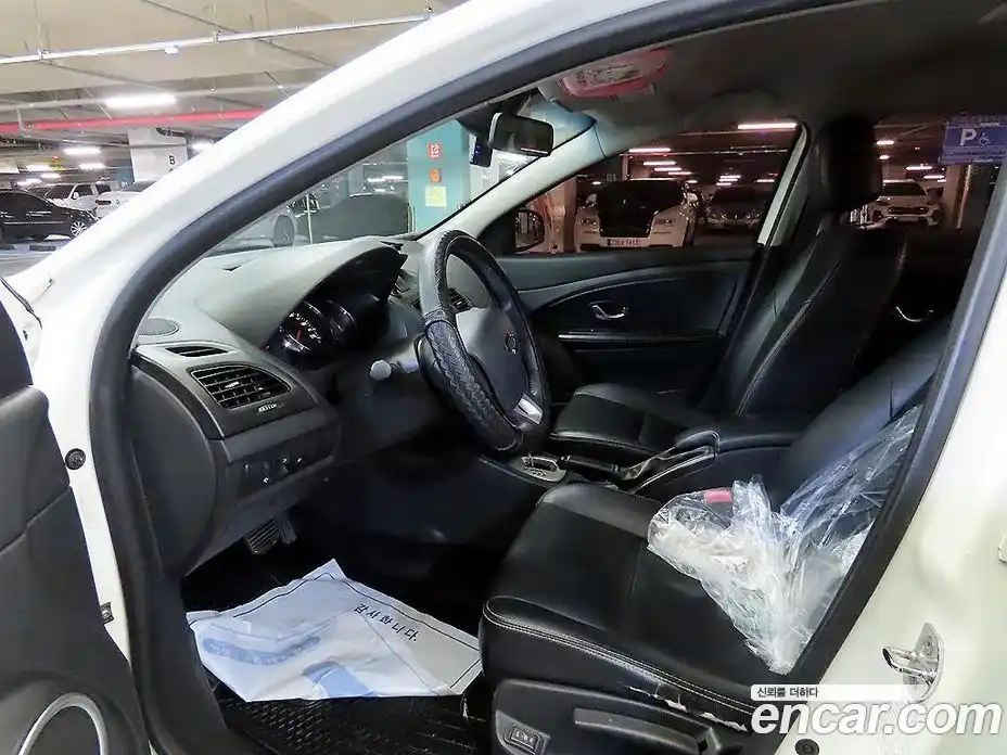 Renault SM3 2011 1.6 Автомат в Москве № 153036, фото 6