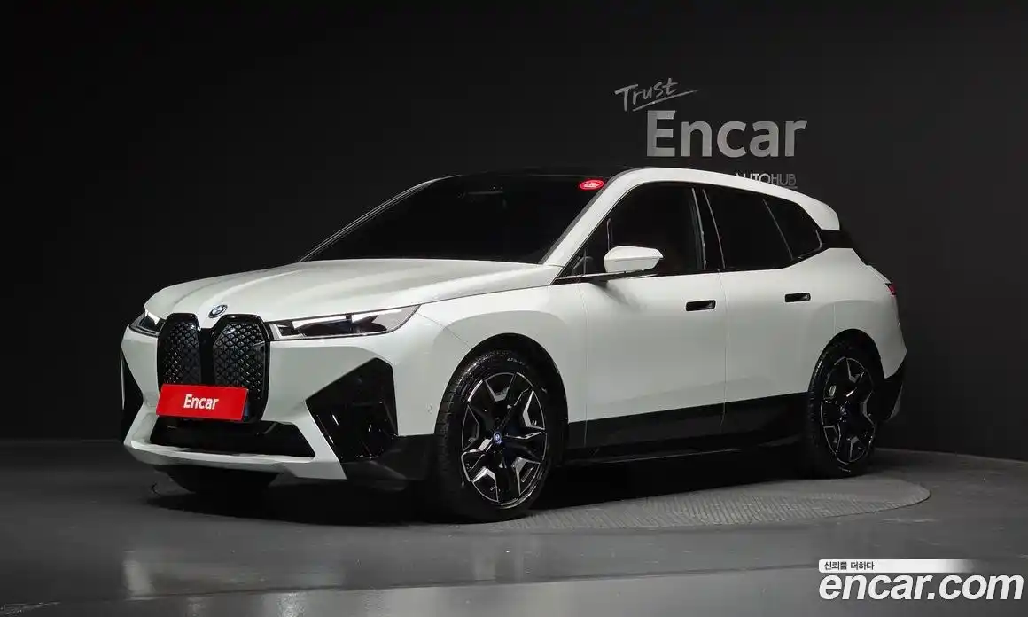 BMW iX 2024 0.3 Автомат в Москве № 153663, фото 12