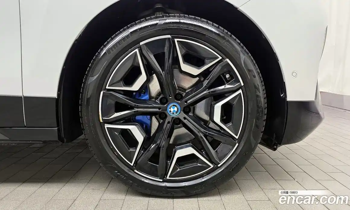 BMW iX 2024 0.3 Автомат в Москве № 153663, фото 19