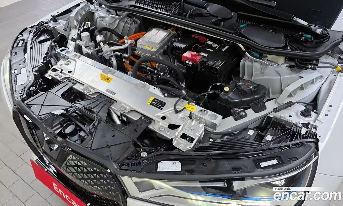 BMW iX 2024 0.3 Автомат в Москве № 153663, фото 4