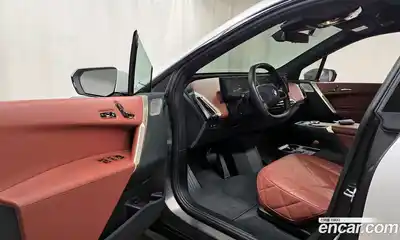 BMW iX 2024 0.3 Автомат в Москве № 153663, миниатюра 6