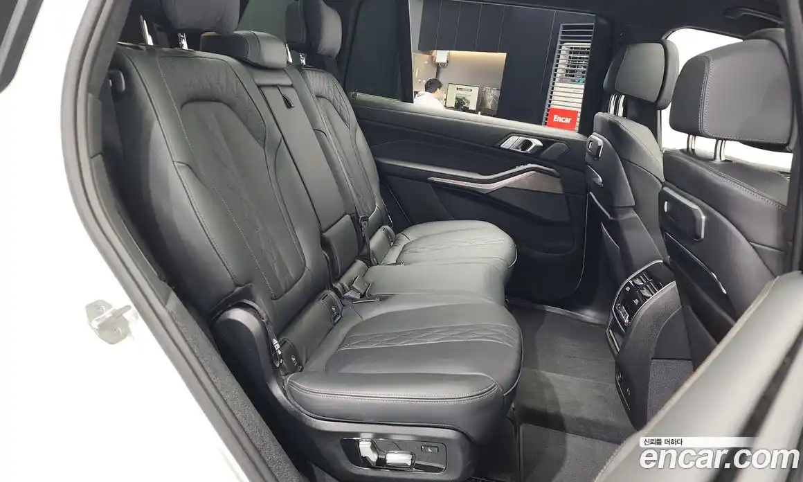 BMW X7 2024 3.0 Автомат в Москве № 153971, фото 4