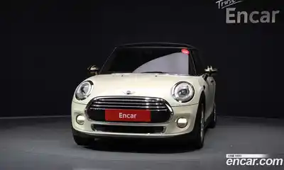 Mini Cooper 2016 1.5 Автомат в Москве № 153997, миниатюра 3
