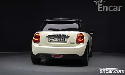 Mini Cooper 2016 1.5 Автомат в Москве № 153997, миниатюра 4