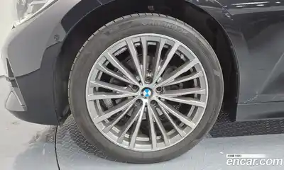 BMW 3-Series 2022 2.0 Автомат в Москве № 155282, миниатюра 5