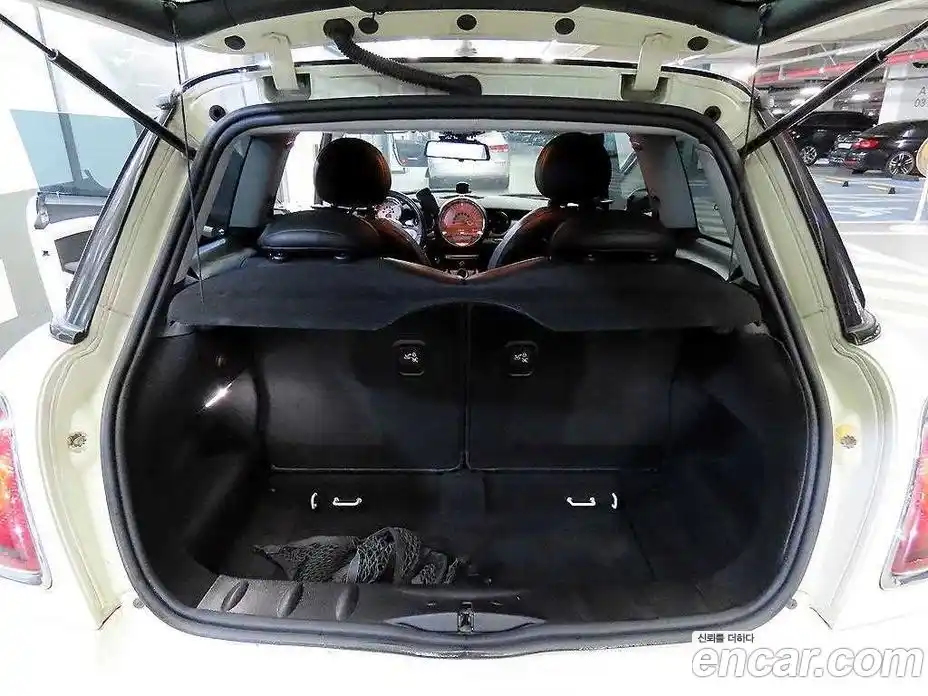 Mini Cooper 2007 1.6 Автомат в Москве № 155955, фото 17