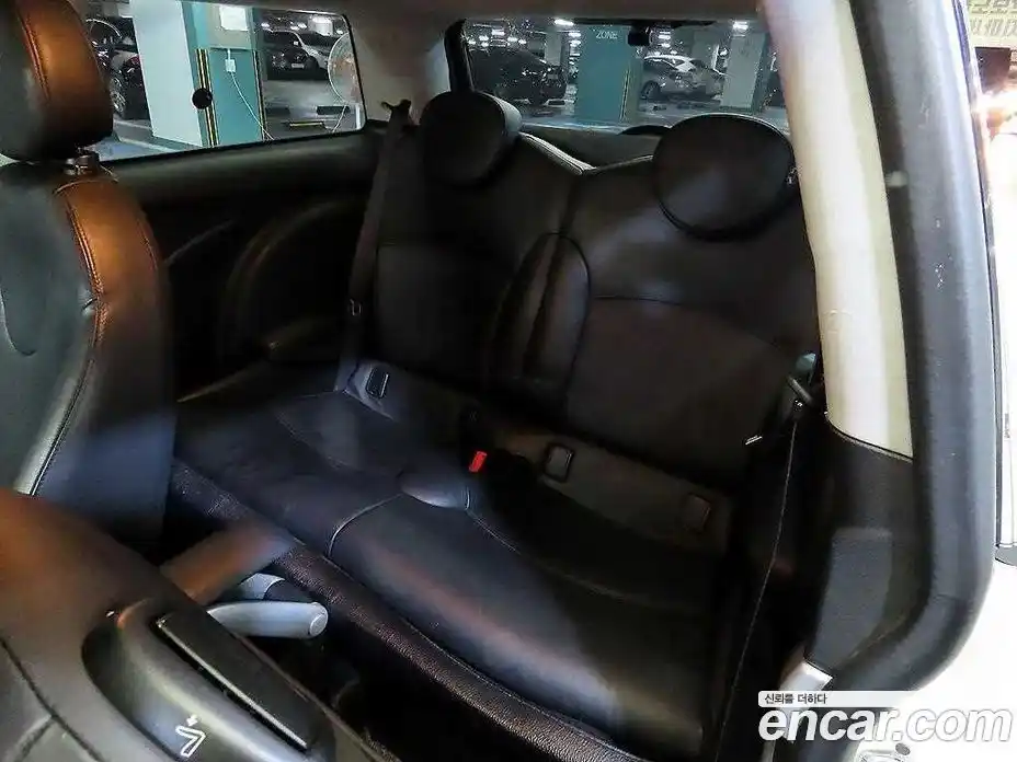 Mini Cooper 2007 1.6 Автомат в Москве № 155955, фото 7