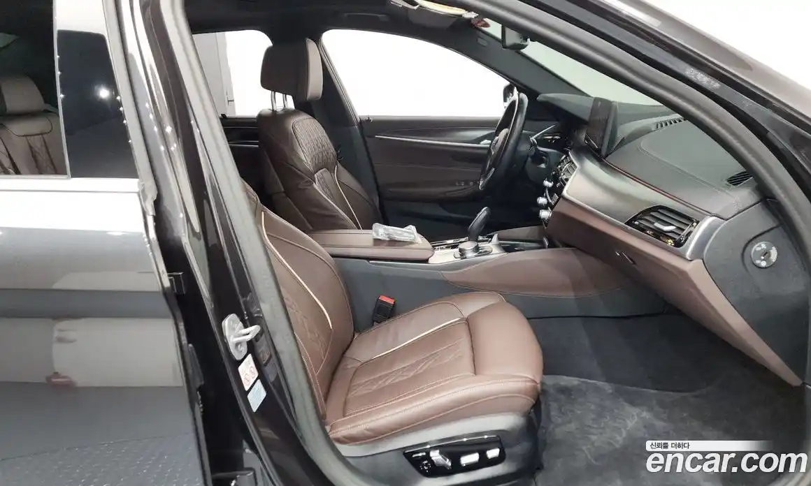 BMW 5-Series 2023 2.0 Автомат в Москве № 157316, фото 11