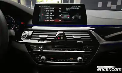 BMW 5-Series 2018 2.0 Автомат в Москве № 159342, миниатюра 11