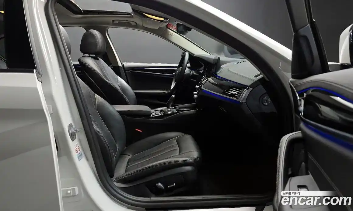 BMW 5-Series 2018 2.0 Автомат в Москве № 159342, фото 4