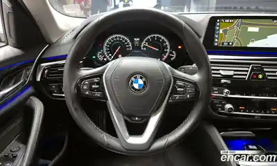 BMW 5-Series 2018 2.0 Автомат в Москве № 159342, миниатюра 8