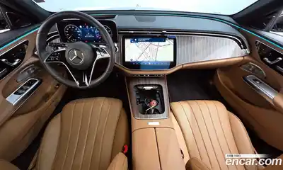 Mercedes-Benz E-Class, 2025