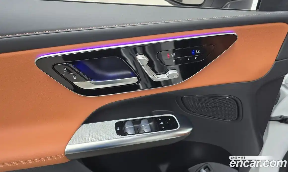 Mercedes-Benz GLC-Class 2024 2.0 Автомат в Москве № 160245, фото 17