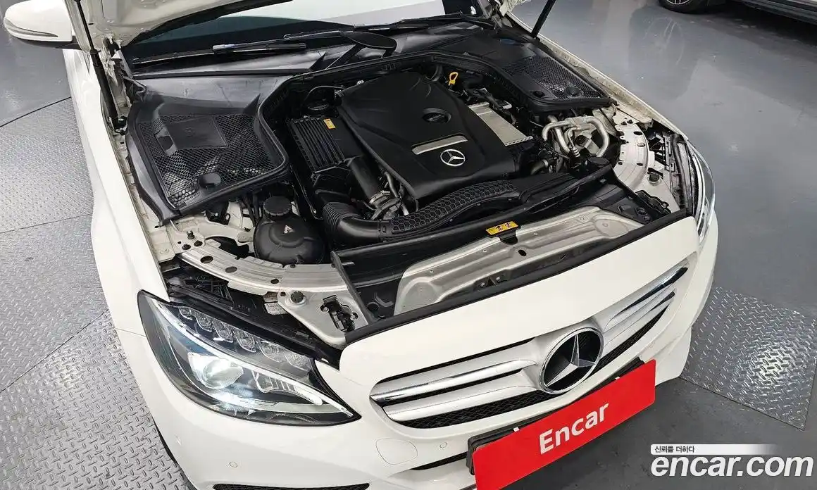 Mercedes-Benz C-Class 2017 2.0 Автомат в Москве № 161088, фото 6