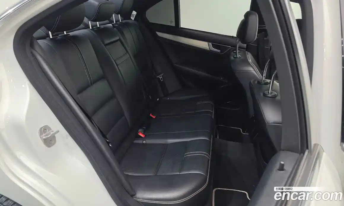 Mercedes-Benz C-Class 2013 1.8 Автомат в Москве № 161604, фото 17