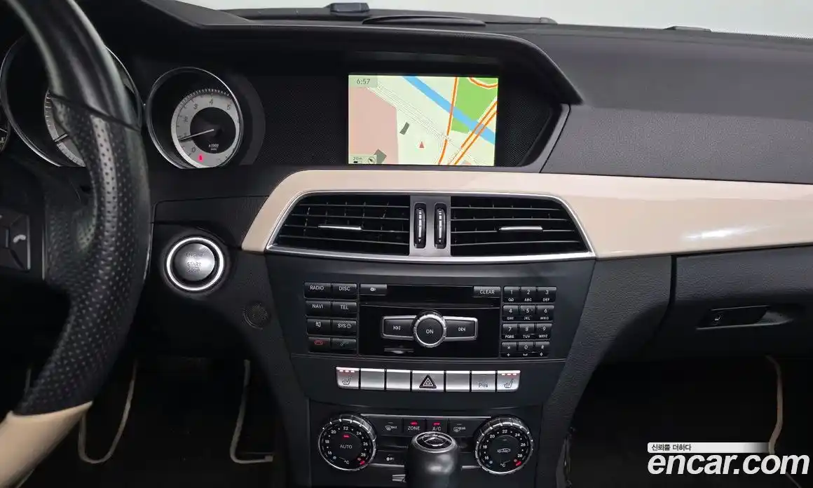 Mercedes-Benz C-Class 2013 1.8 Автомат в Москве № 161604, фото 4