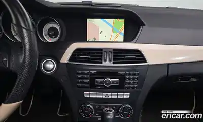 Mercedes-Benz C-Class 2013 1.8 Автомат в Москве № 161604, миниатюра 4