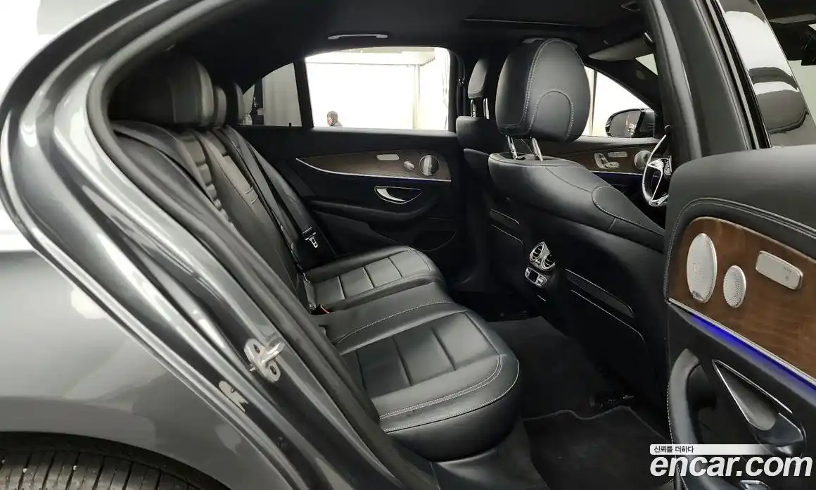 Mercedes-Benz E-Class 2021 2.0 Автомат в Москве № 162083, фото 13